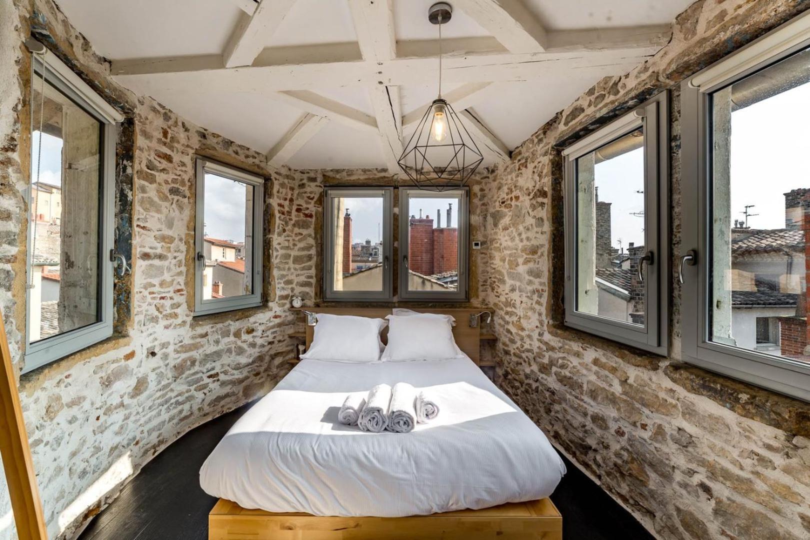 Sky'Room - Jacuzzi & Vue - Vieux Lyon Exterior photo
